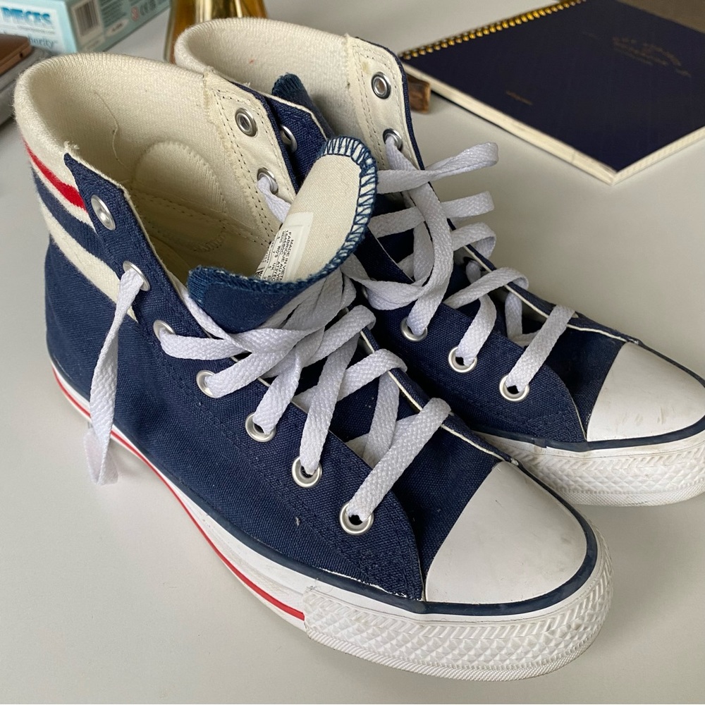 Converse Hightops Women’s Men’s